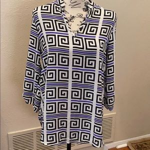 Wanderlust silky top, beautiful print size small